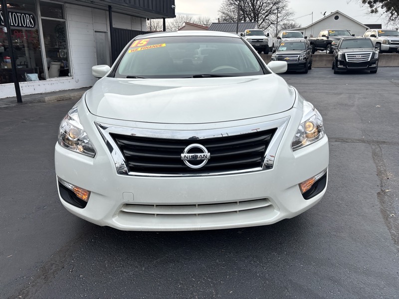 Nissan Altima 2.5 SV 2015