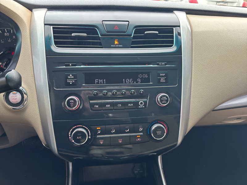 Nissan Altima 2.5 SV 2015