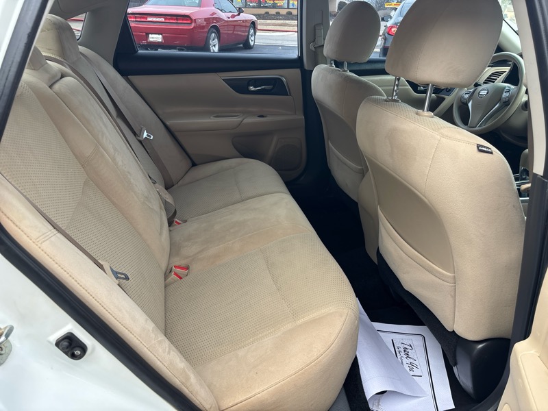 Nissan Altima 2.5 SV 2015