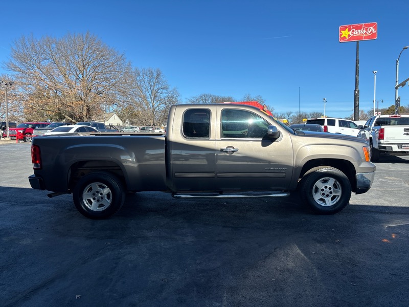 GMC Sierra 1500 SLE Ext. Cab 2WD 2011