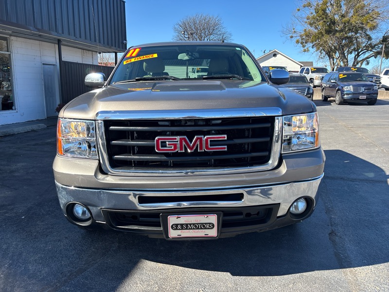 GMC Sierra 1500 SLE Ext. Cab 2WD 2011