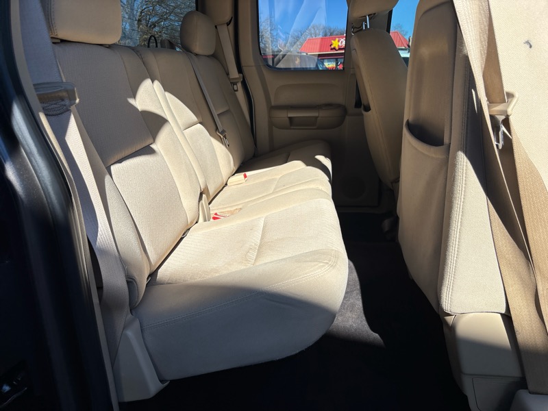 GMC Sierra 1500 SLE Ext. Cab 2WD 2011