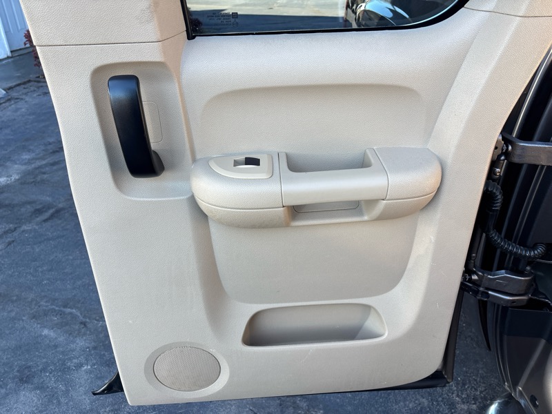 GMC Sierra 1500 SLE Ext. Cab 2WD 2011