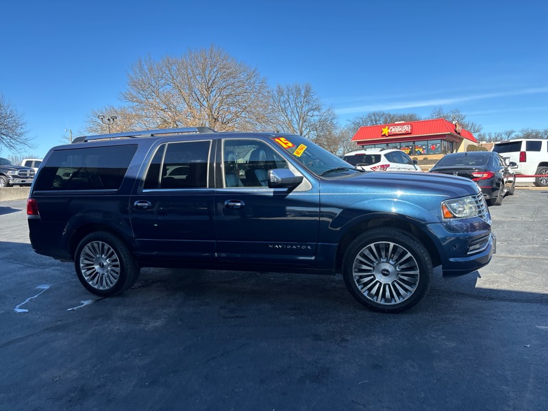 Lincoln Navigator L 4WD 2015