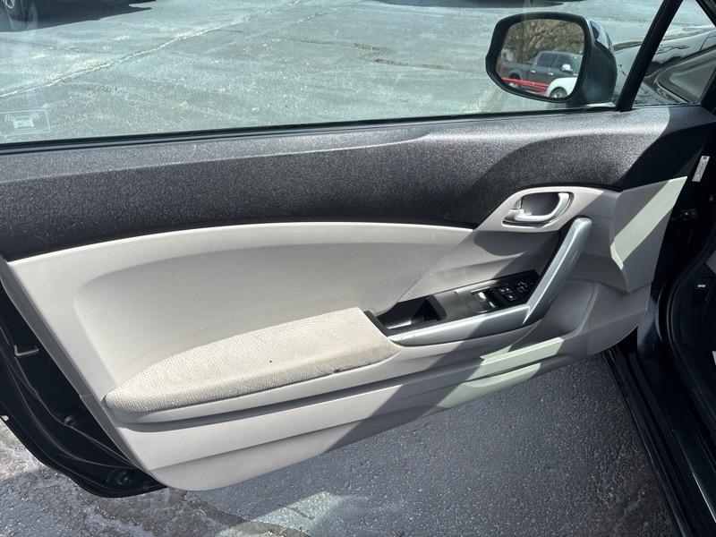 Honda Civic EX Coupe 5-Speed AT 2012