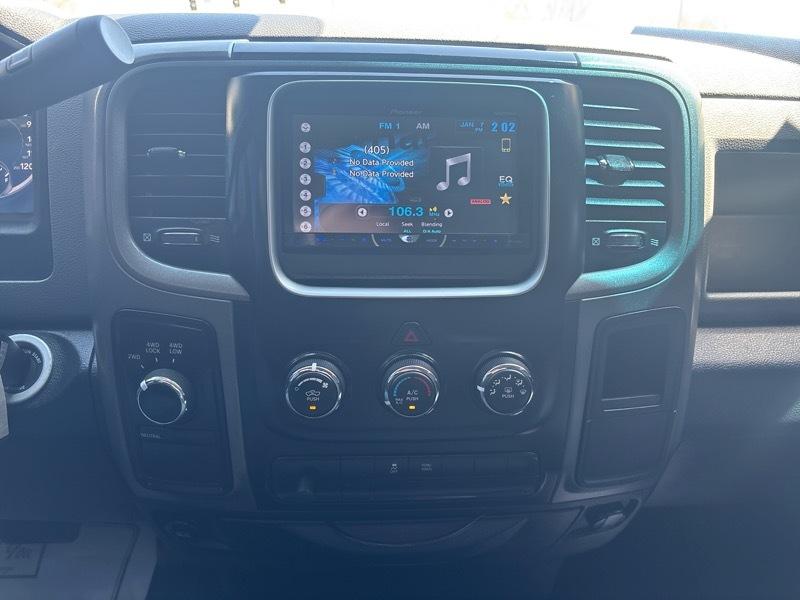 RAM 1500 4WD Crew Cab 149" ST 2013
