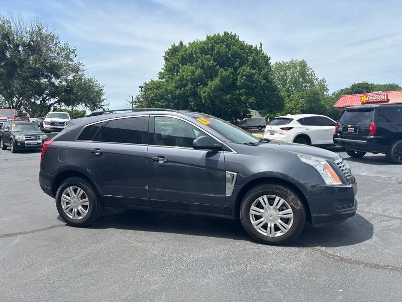 Cadillac SRX Base 2013