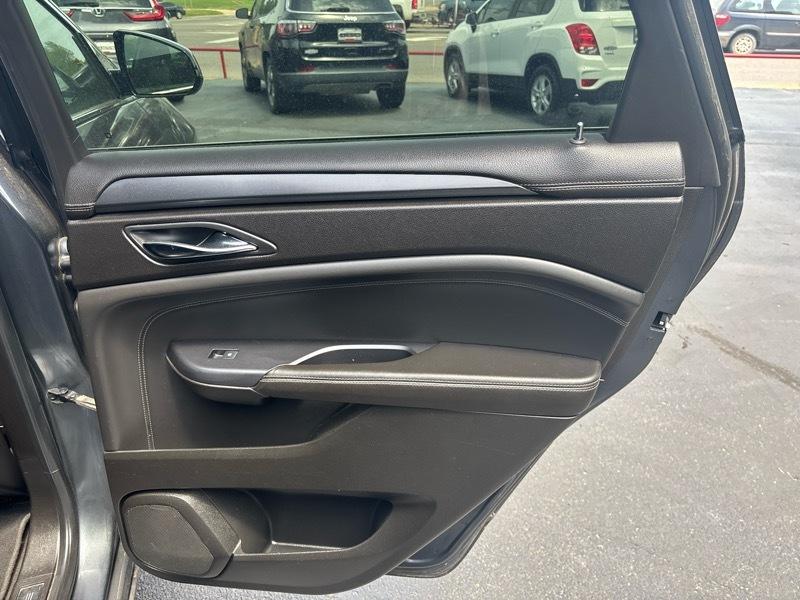 Cadillac SRX Base 2013