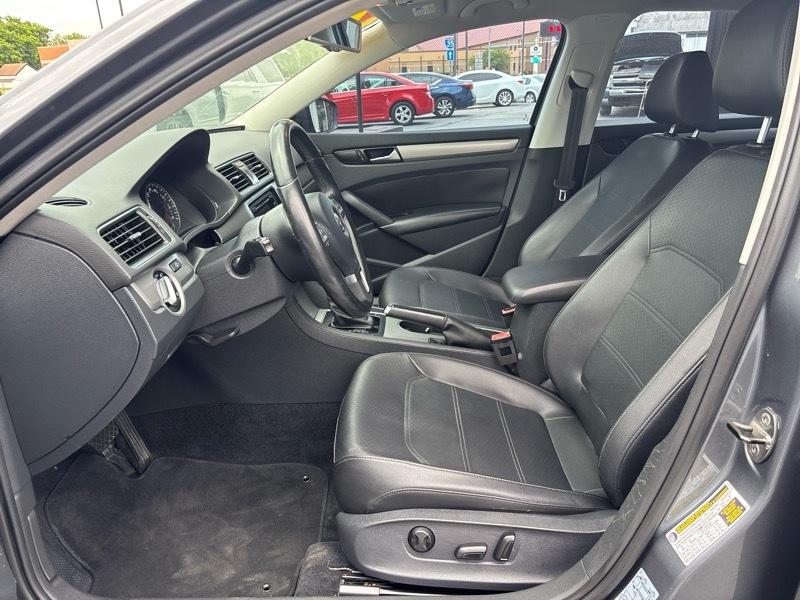 Volkswagen Passat 1.8T SE AT PZEV 2014