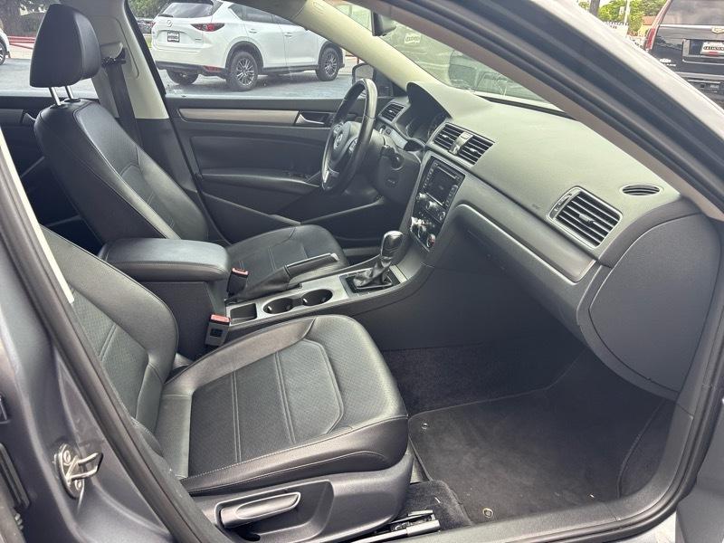 Volkswagen Passat 1.8T SE AT PZEV 2014