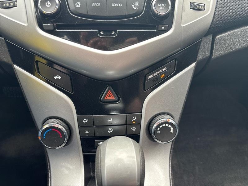 Chevrolet Cruze 1LT Auto 2015