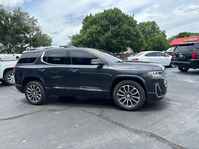 GMC Acadia Denali AWD 2022