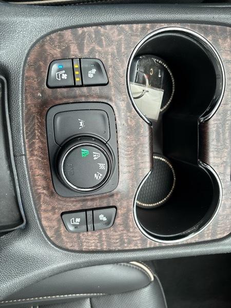 GMC Acadia Denali AWD 2022