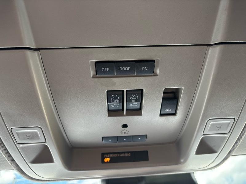 GMC Sierra 1500 SLT Crew Cab Short Box 4WD 2015