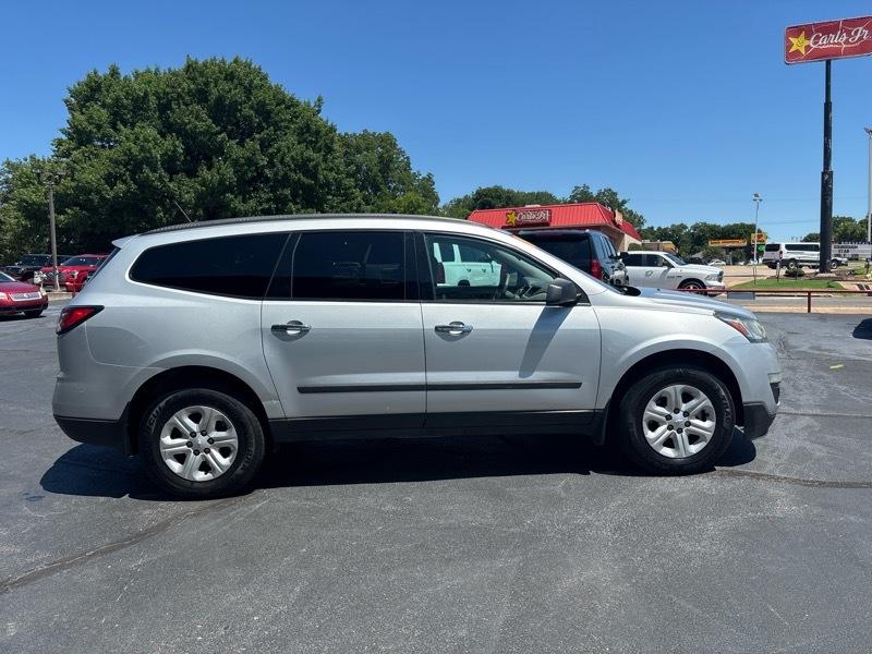 Chevrolet Traverse LS FWD 2016