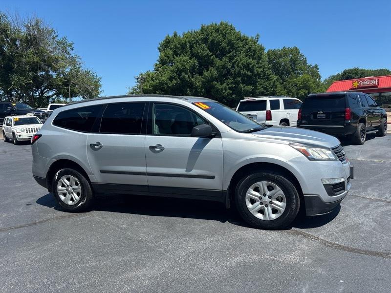 Chevrolet Traverse LS FWD 2016
