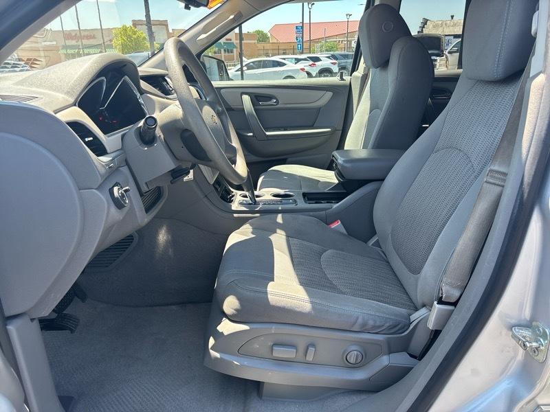 Chevrolet Traverse LS FWD 2016