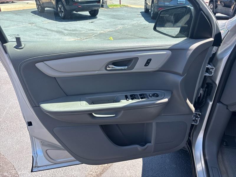 Chevrolet Traverse LS FWD 2016