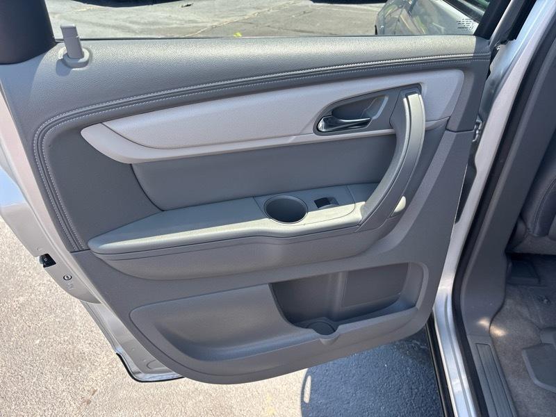 Chevrolet Traverse LS FWD 2016
