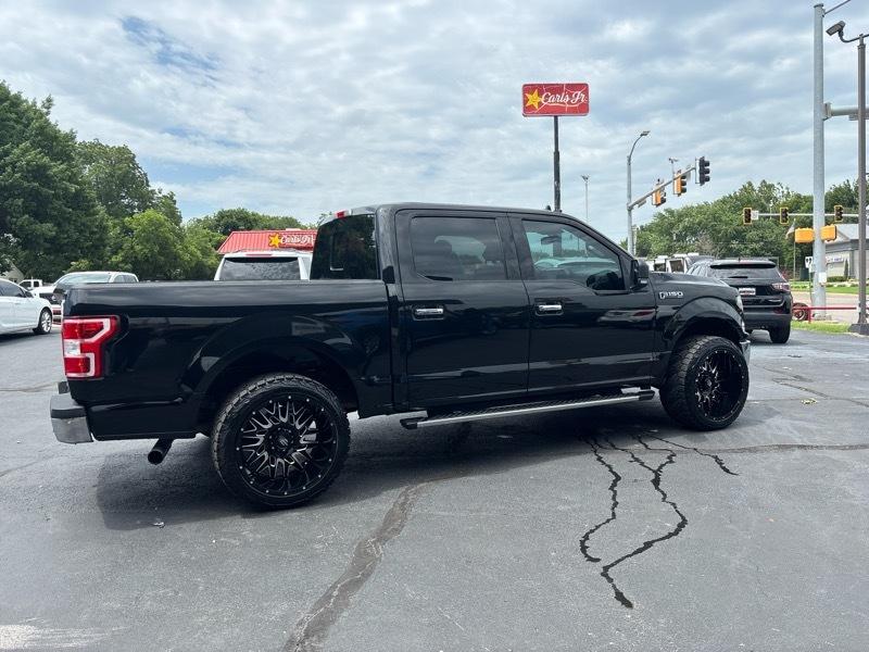 Ford F-150 2WD SuperCrew 139" XLT 2020