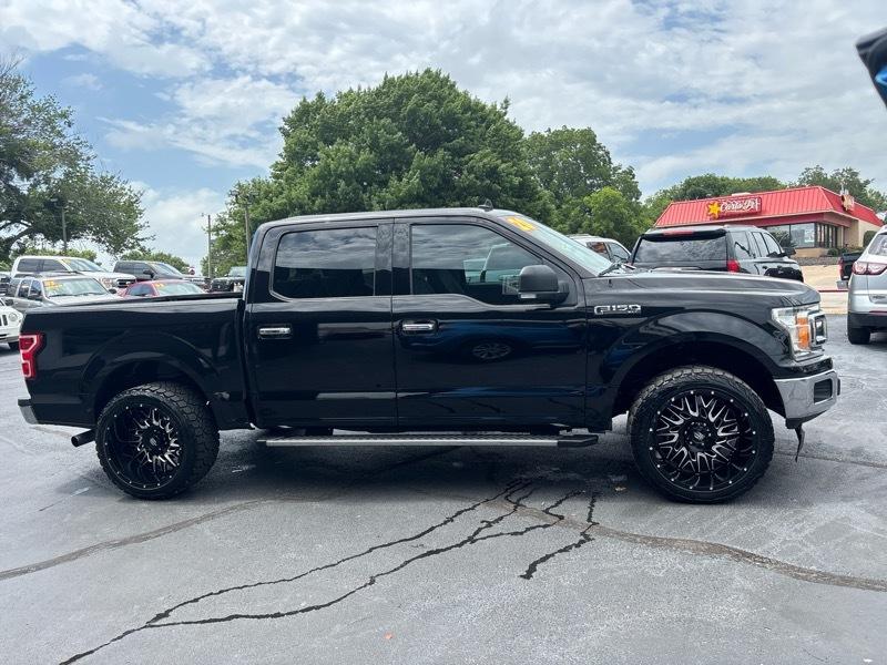 Ford F-150 2WD SuperCrew 139" XLT 2020