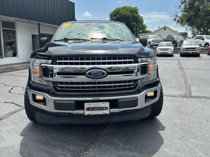 Ford F-150 2WD SuperCrew 139" XLT 2020