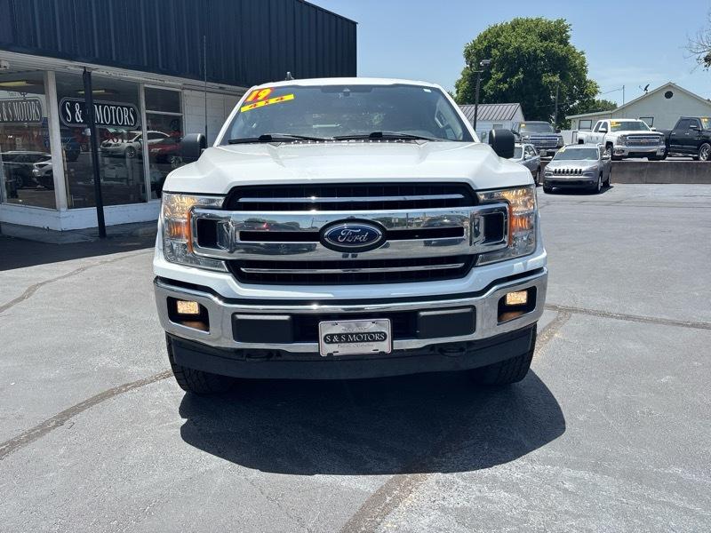 Ford F-150 4WD SuperCrew 139" XLT 2019