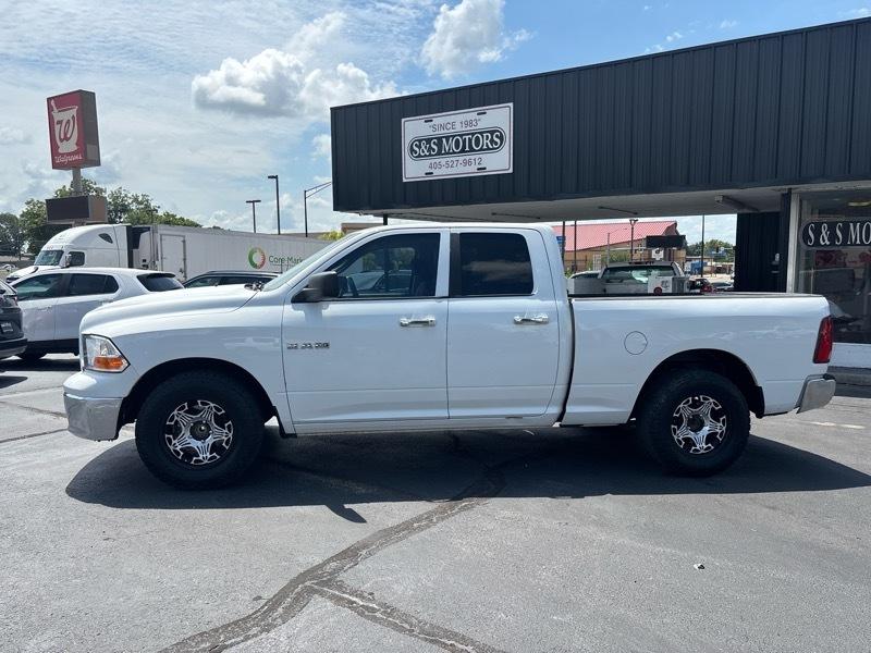 RAM 1500 SLT Quad Cab 2WD 2012