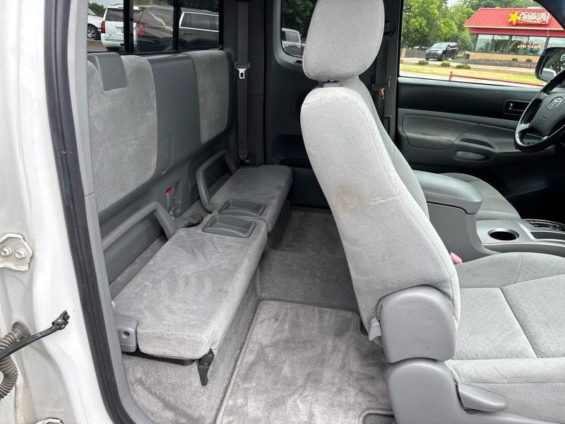 Toyota Tacoma Access Cab 2WD 2006