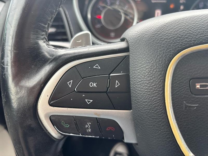 Dodge Challenger SXT Plus 2015