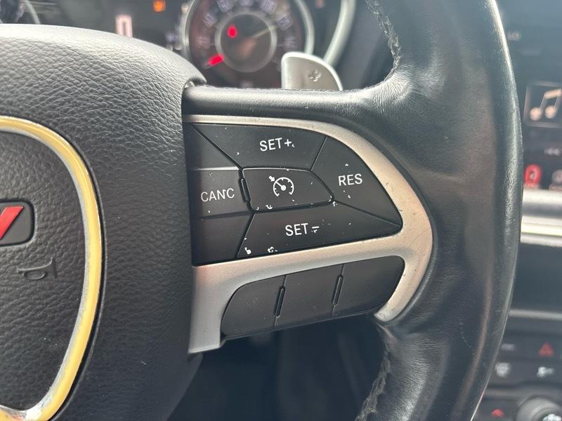 Dodge Challenger SXT Plus 2015