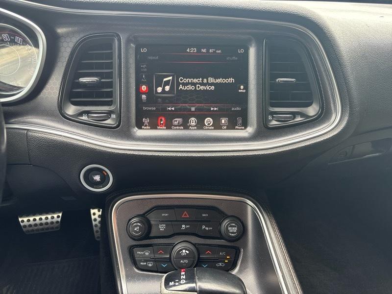 Dodge Challenger SXT Plus 2015