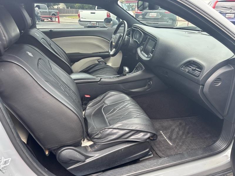 Dodge Challenger SXT Plus 2015