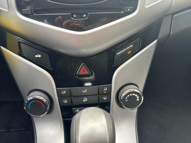 Chevrolet Cruze 1LT Auto 2015