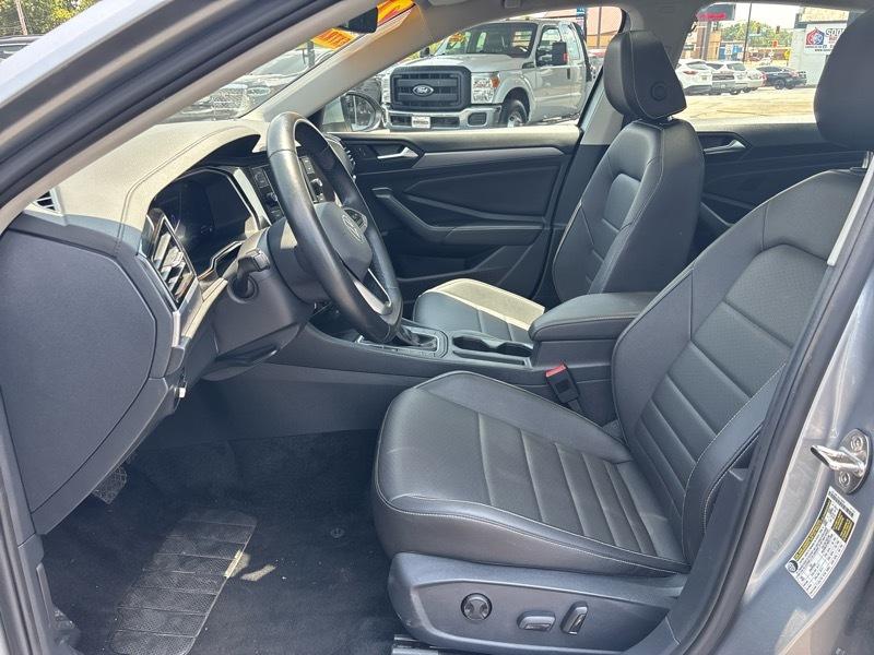 Volkswagen Jetta SE 2024