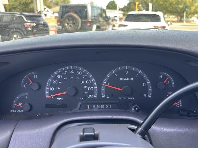 Ford F-150 XL Flareside 2WD 2003
