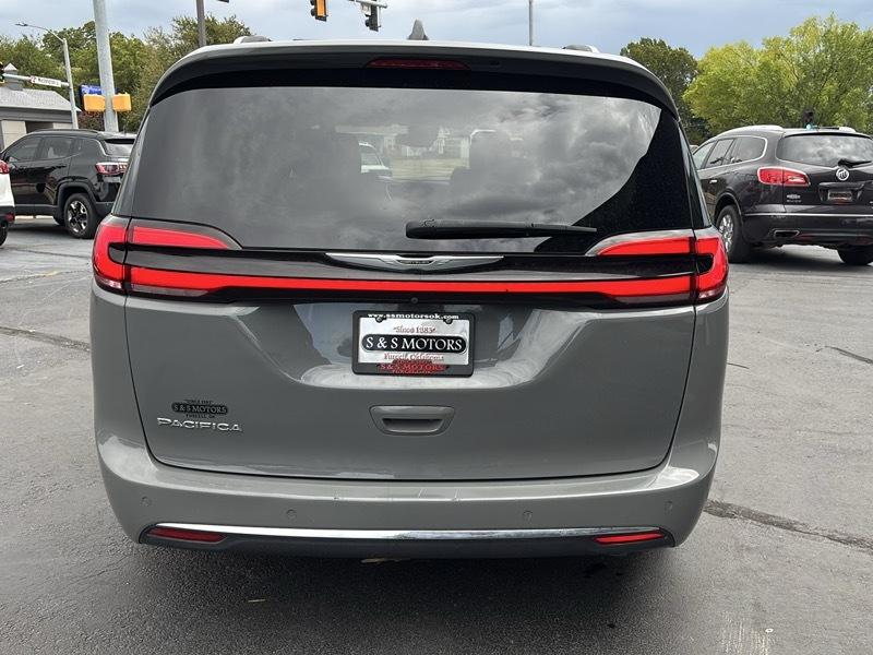 Chrysler Pacifica Touring-L 2021