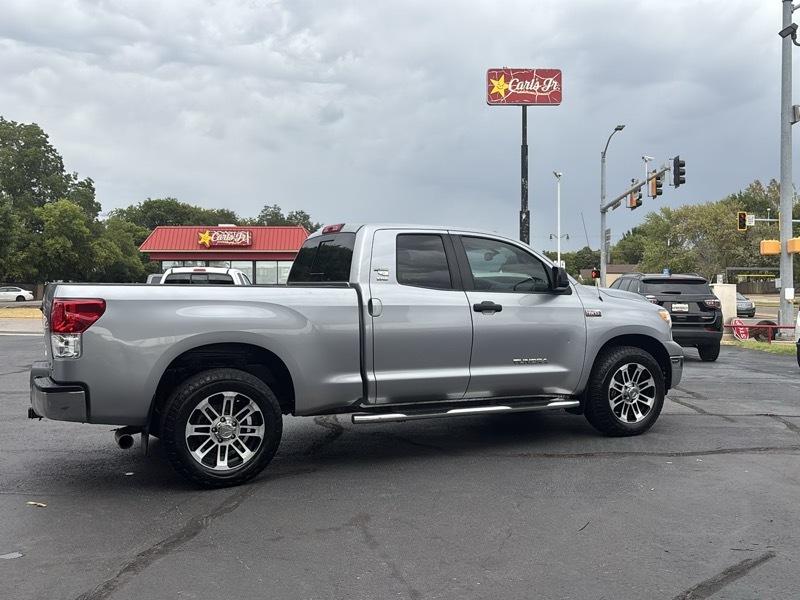 Toyota Tundra Tundra-Grade 5.7L FFV Double Cab 4WD 2013