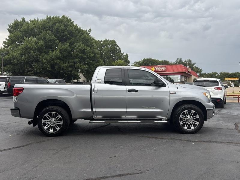 Toyota Tundra Tundra-Grade 5.7L FFV Double Cab 4WD 2013