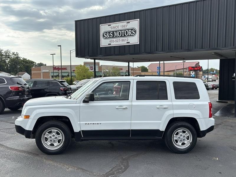 Jeep Patriot Sport 2WD 2016