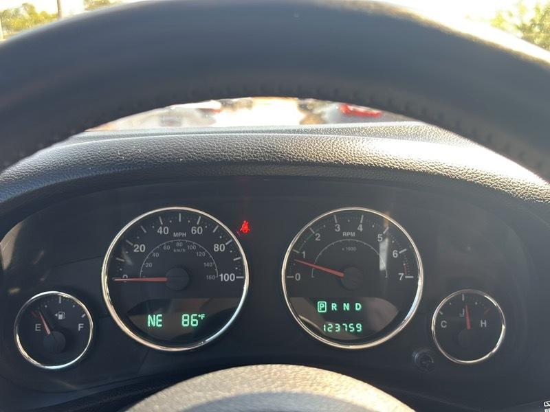 Jeep Wrangler Unlimited Sahara 4WD 2014