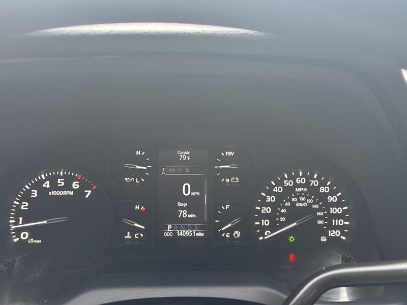 Toyota Tundra SR5 5.7L V8 Double Cab 2WD 2020