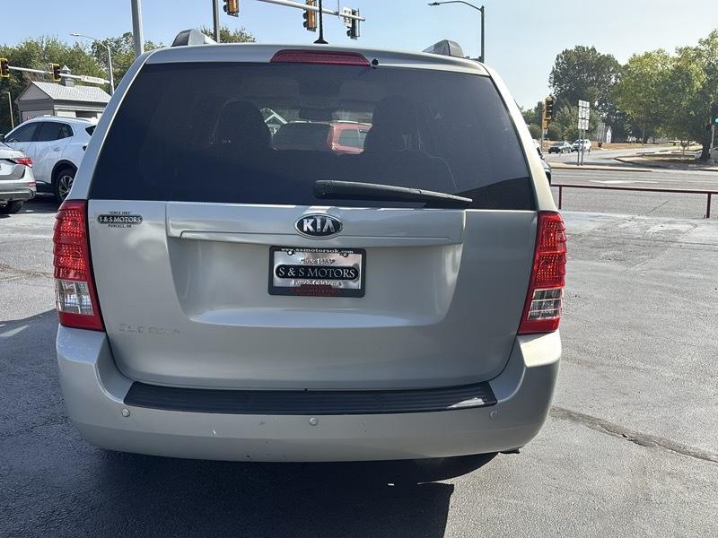 Kia Sedona LX LWB 2014