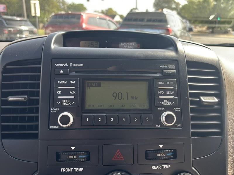 Kia Sedona LX LWB 2014