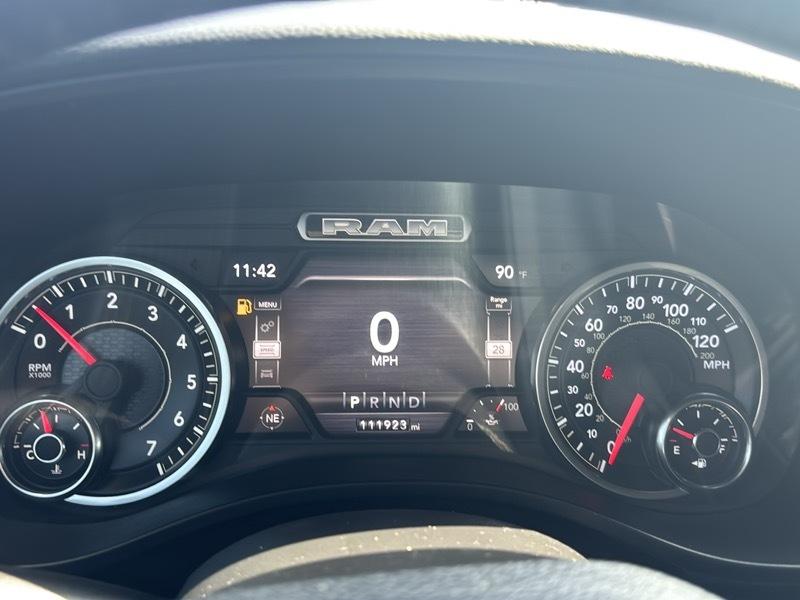 RAM 1500 Big Horn Quad Cab 4WD 2021