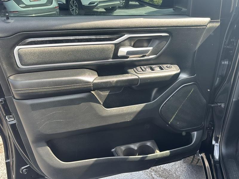 RAM 1500 Big Horn Quad Cab 4WD 2021