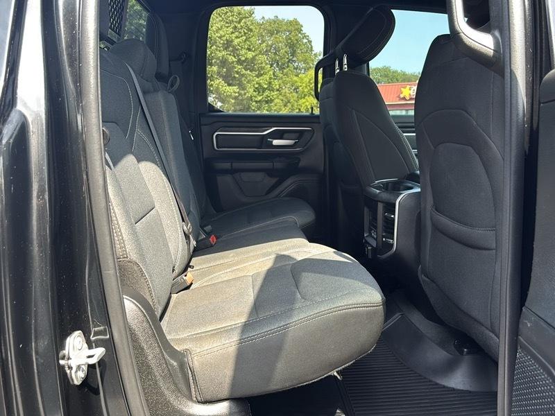 RAM 1500 Big Horn Quad Cab 4WD 2021