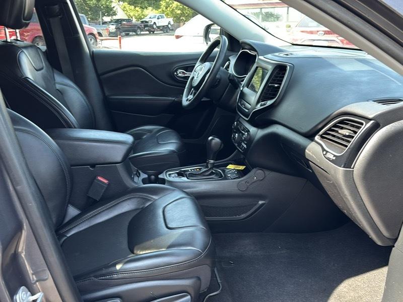 Jeep Cherokee Latitude Plus FWD 2020