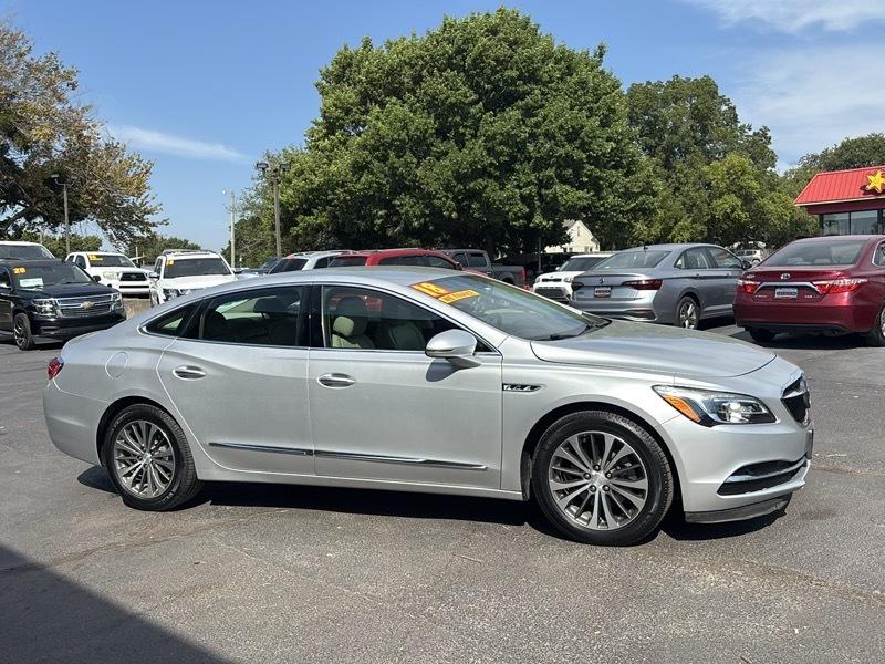 Buick LaCrosse Premium AWD 2018