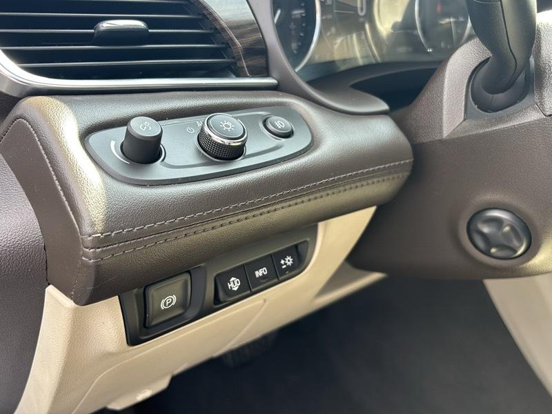 Buick LaCrosse Premium AWD 2018